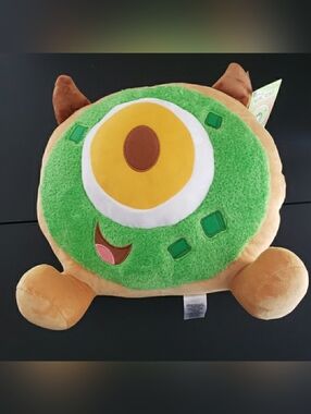 Disney Munchlings Scented Mike Wazowski Avocado Breakfast Bagel Plush NWT